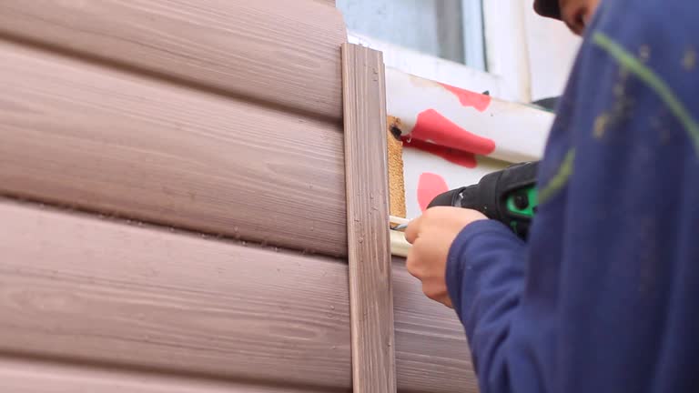 How To Choose The Right Materials for Your Siding Installation in 'Union, OH